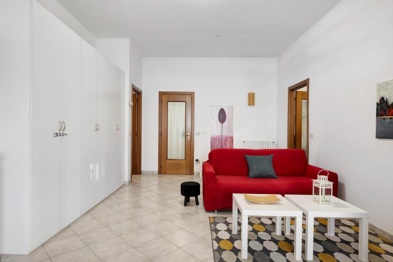 Casa Rosa Apartment Лоано Екстериор снимка